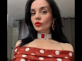 Streamate Sex Cam of RosieCheex