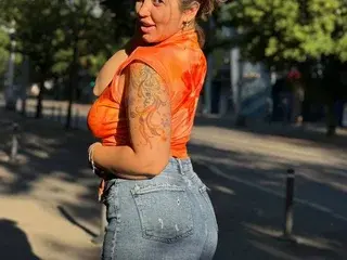 Streamate Live Sex Cam of CleoLangley