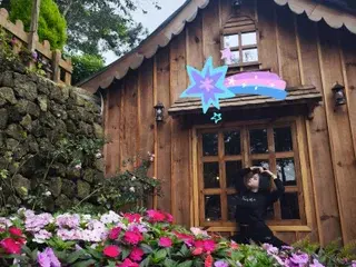 Streamate Sex Chat of Rose_Mussica
