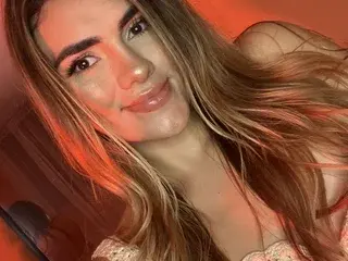 Streamate Sex Cam of IsabellaStevens