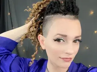 Streamate Nude Webcam of mistressquynnxxo
