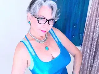 Streamate Sex Cam of PetraDaniels