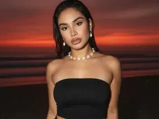 Streamate Free Live Porn of AntoniaPeige