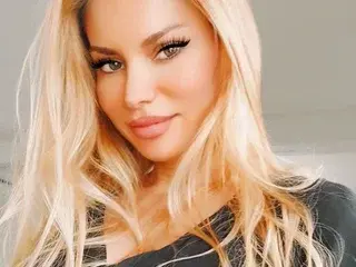 Streamate Live Sex of HelenaNiki
