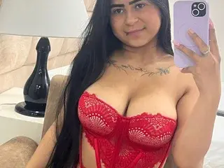 Streamate Free Porn Cam of ScarlethJonns