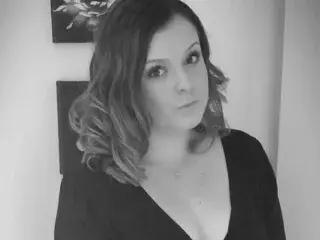 Streamate Watch Live Sex Cams of NaughtyWifeUK