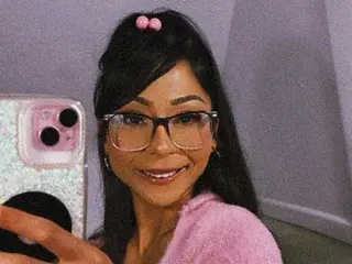 Streamate Live Sex Cam of xsophiawoodzx