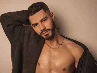 Streamate Sex Cam of Cameros_Pierce