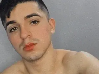 Streamate Live Sex of Jordan_horny