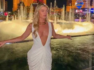 Streamate Sex Cam of Peachy_Blonde