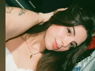 Streamate Free Live Porn of KyomiHunt