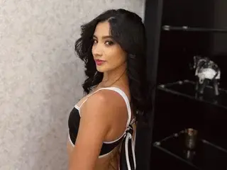 Streamate Live Porn of LauraaDoll