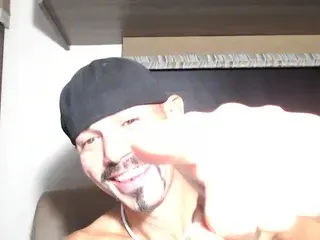 Streamate Best live sex cam show of ThickDick2cum