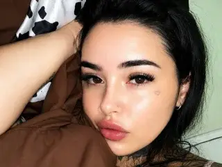 Streamate Sex Cam of HoneyDripsOnYou
