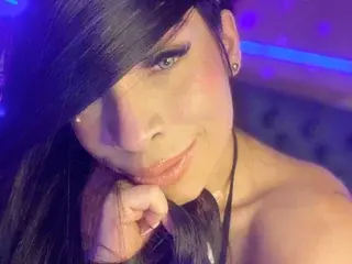 Streamate Nude Webcam of MacaSweet