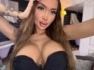 Streamate Sex Cam of SashaFererra