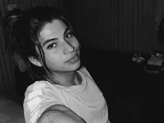 Streamate Live Sex Cam of Allison69ts