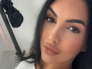 Streamate Live Sex Cam of AliraNightvale
