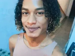 Streamate Free Porn Cam of NoahBig