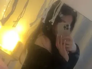 Streamate Nude Webcam of Cherryrosealiee