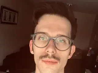 Streamate Nude Webcam of GAYTWINK101
