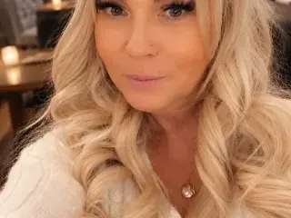 Streamate Sex Chat of Anna_OnlineXO