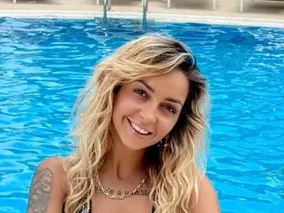 Streamate Watch Live Sex Cams of DonnaDubai