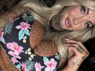 Streamate Free Porn Cam of CandyApplesxXx