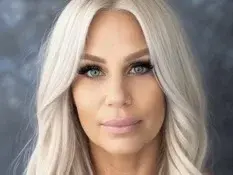 Streamate Live Sex Cam of somethingaboutMARY