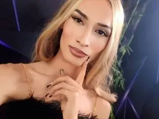 Streamate Free Live Porn of YolePero