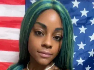 Streamate Watch Live Sex Cams of SinSavvy