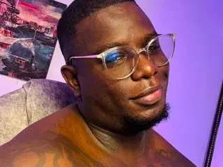 Streamate Live Sex of MuscularJohn