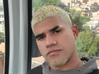 Streamate Adult Webcams of JHON_B