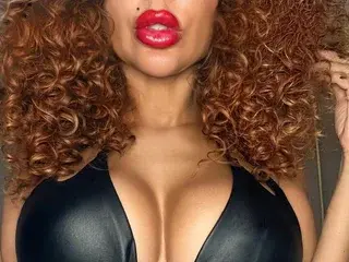 Streamate Free Live Porn of BustyRea