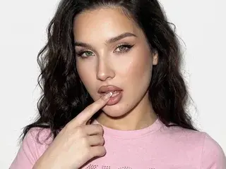 Streamate Free Porn Cam of CrystalFever