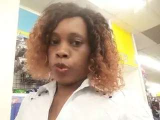 Streamate Best live sex cam show of ShyQueen25