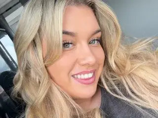 Streamate Private Sex Chat of MelodyxxUK