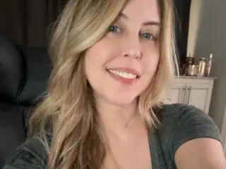 Streamate Free Live Porn of KayBayBees