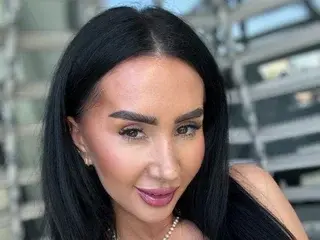 Streamate Watch Live Sex Cams of AnnaRhodes