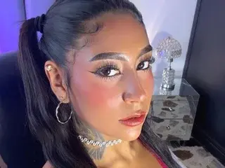 Streamate Watch Live Sex Cams of CandyMarilyn