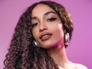 Streamate Free Live Porn of mia_love111