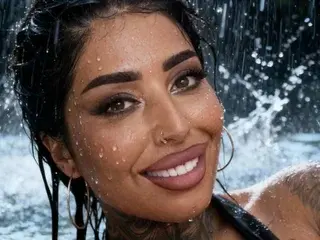 Streamate Adult Webcam of AARISS