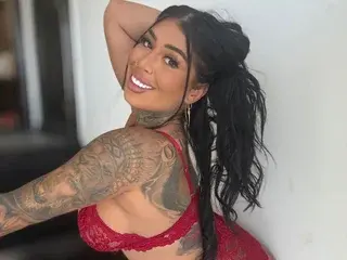 Streamate Free Live Porn of AARISS