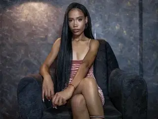 Streamate Live Sex Cam of SofiaValmont