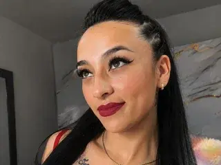 Streamate Private Sex Chat of ScarleettPinzon
