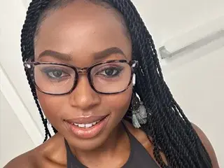 Streamate Adult Webcams of TheeChocolateBerry