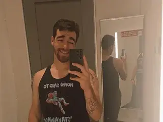 Streamate Live Sex Cam of ThadThrust