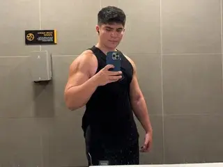 Streamate Watch Live Sex Cams of Jared_Rosse