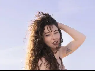 Streamate Free Porn Cam of Aria_RoseXO