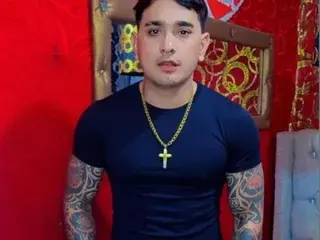 Streamate Live Sex Cam of JHOVIPAIN